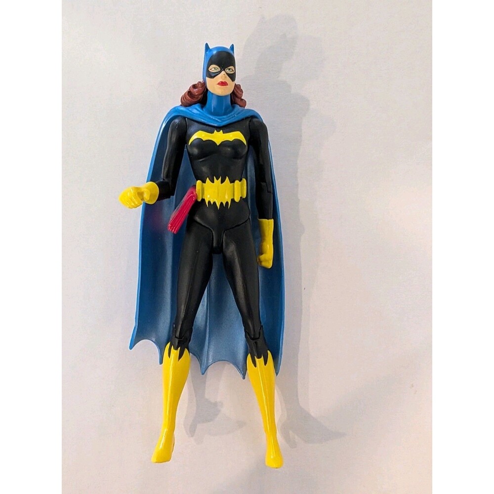 2008 DC Direct SHOWCASE PRESENTS Series 1: BATGIRL 6” Loose Action Figure